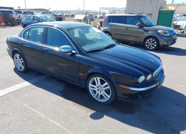 Jaguar X-Type