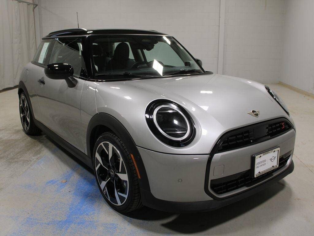 2025 MINI Hardtop