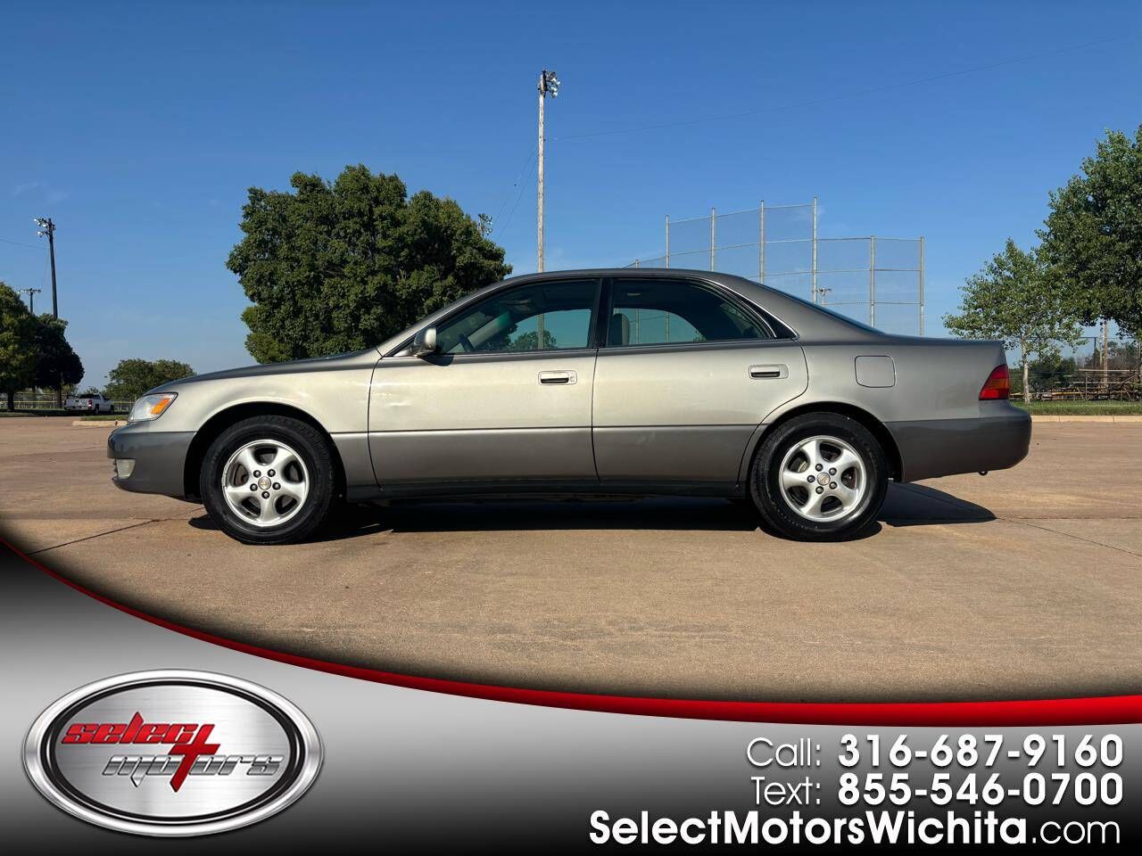 Lexus ES