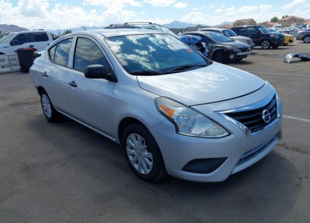 Nissan Versa