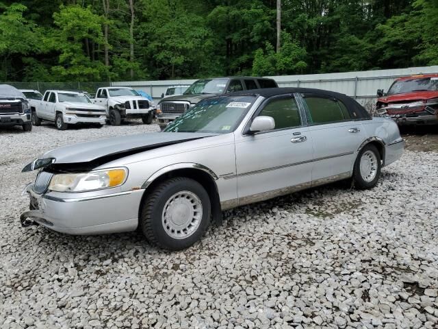 Lincoln Town Car