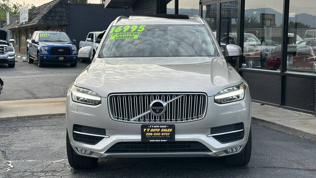 2016 VOLVO XC90