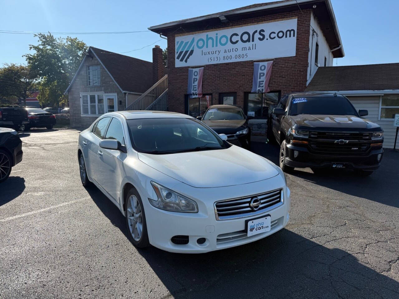 Nissan Maxima