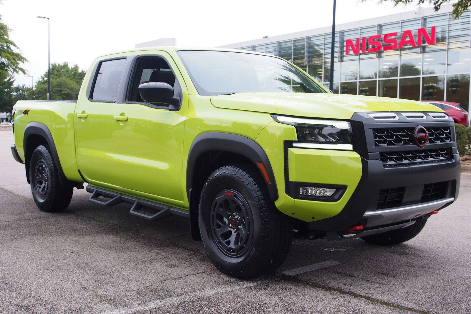 2026 NISSAN Frontier