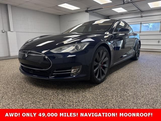 2014 TESLA Model S