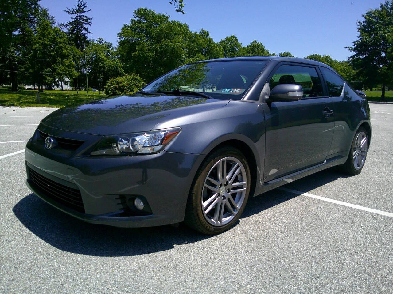 2011 TOYOTA SCION