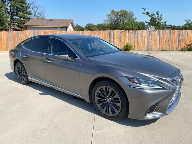 2018 LEXUS LS