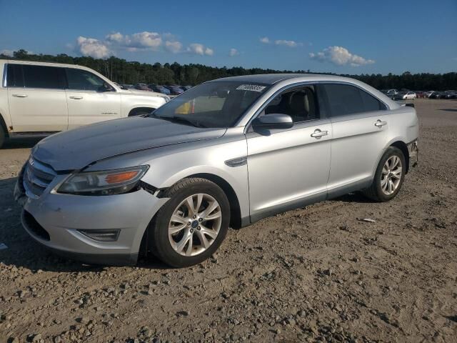 Ford Taurus