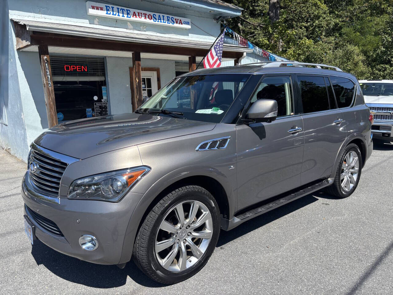Infiniti QX80