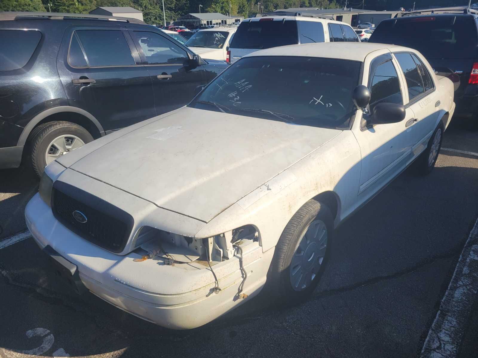 Ford Crown Victoria