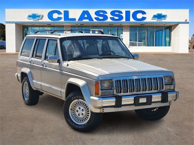 Jeep Cherokee