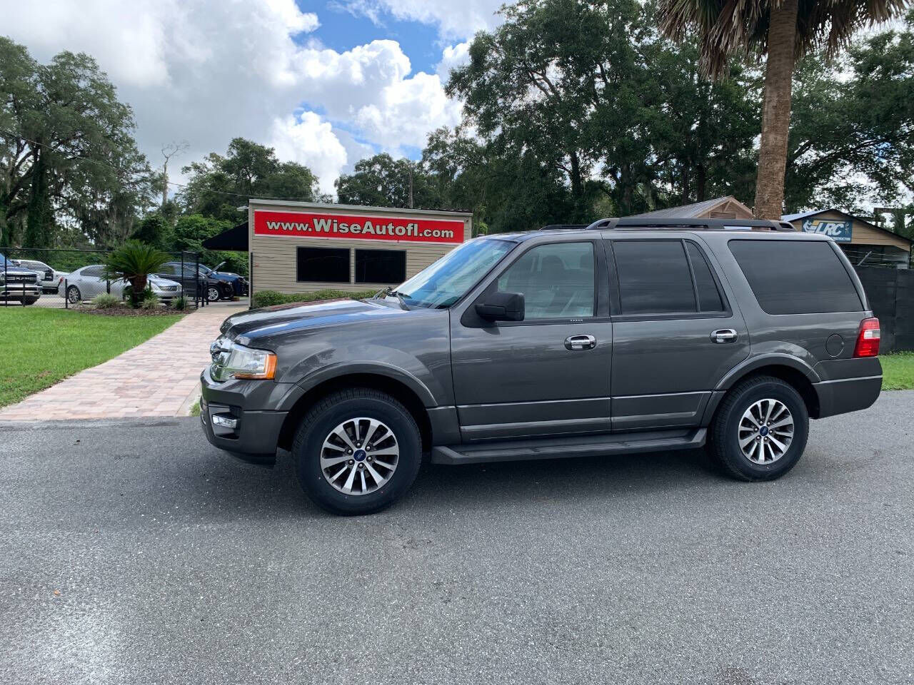 2017 FORD Expedition