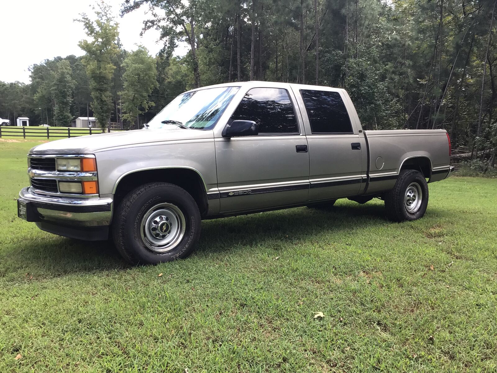 Chevrolet GMT-400