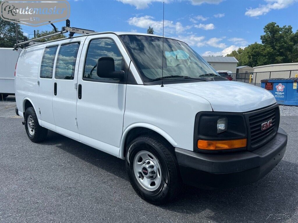 GMC Savana