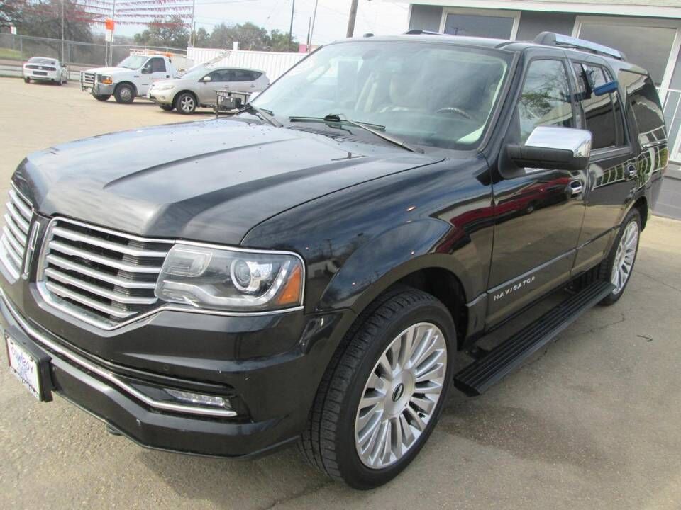 Lincoln Navigator