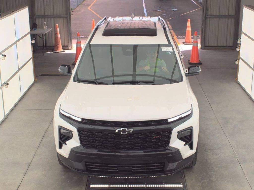 2024 CHEVROLET Traverse