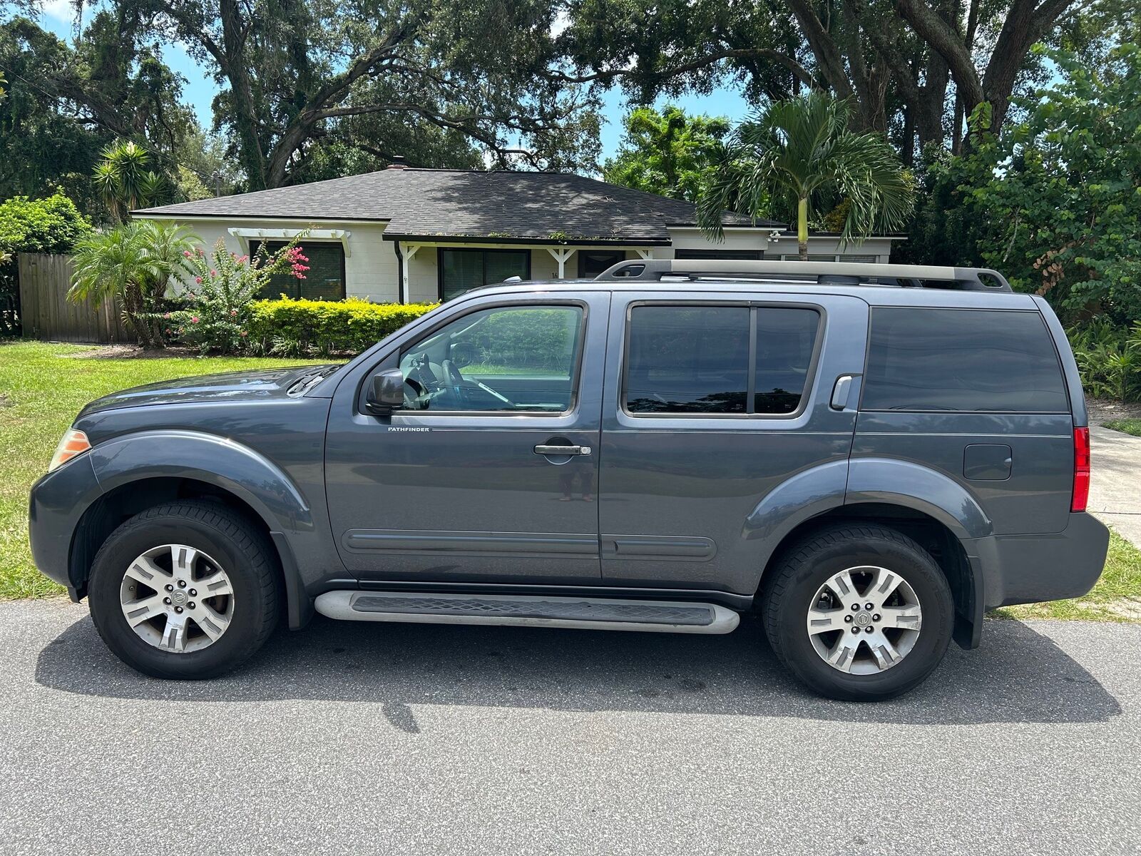 Nissan Pathfinder