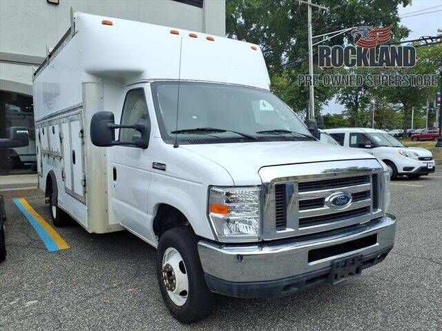 Ford E-450