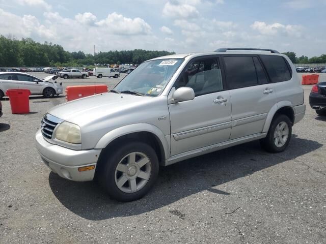 Suzuki XL7
