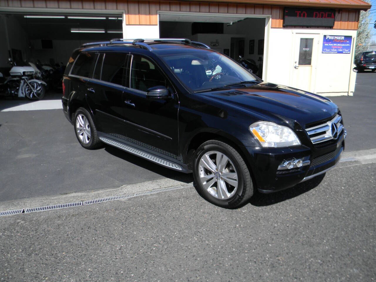 2011 MERCEDES-BENZ GL-Class