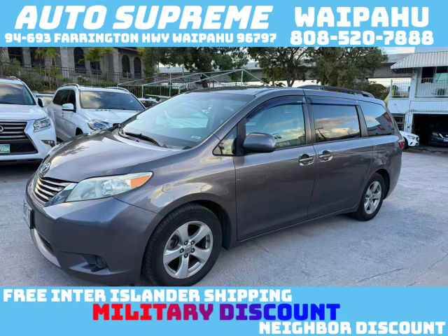 2016 TOYOTA Sienna