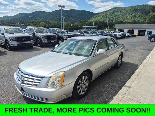 Cadillac DTS