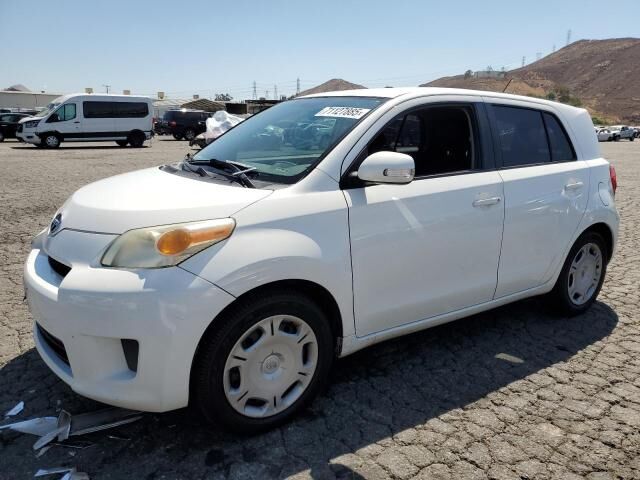 Toyota SCION xD