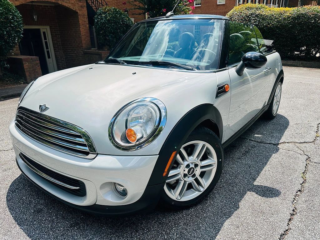 MINI Cooper Convertible