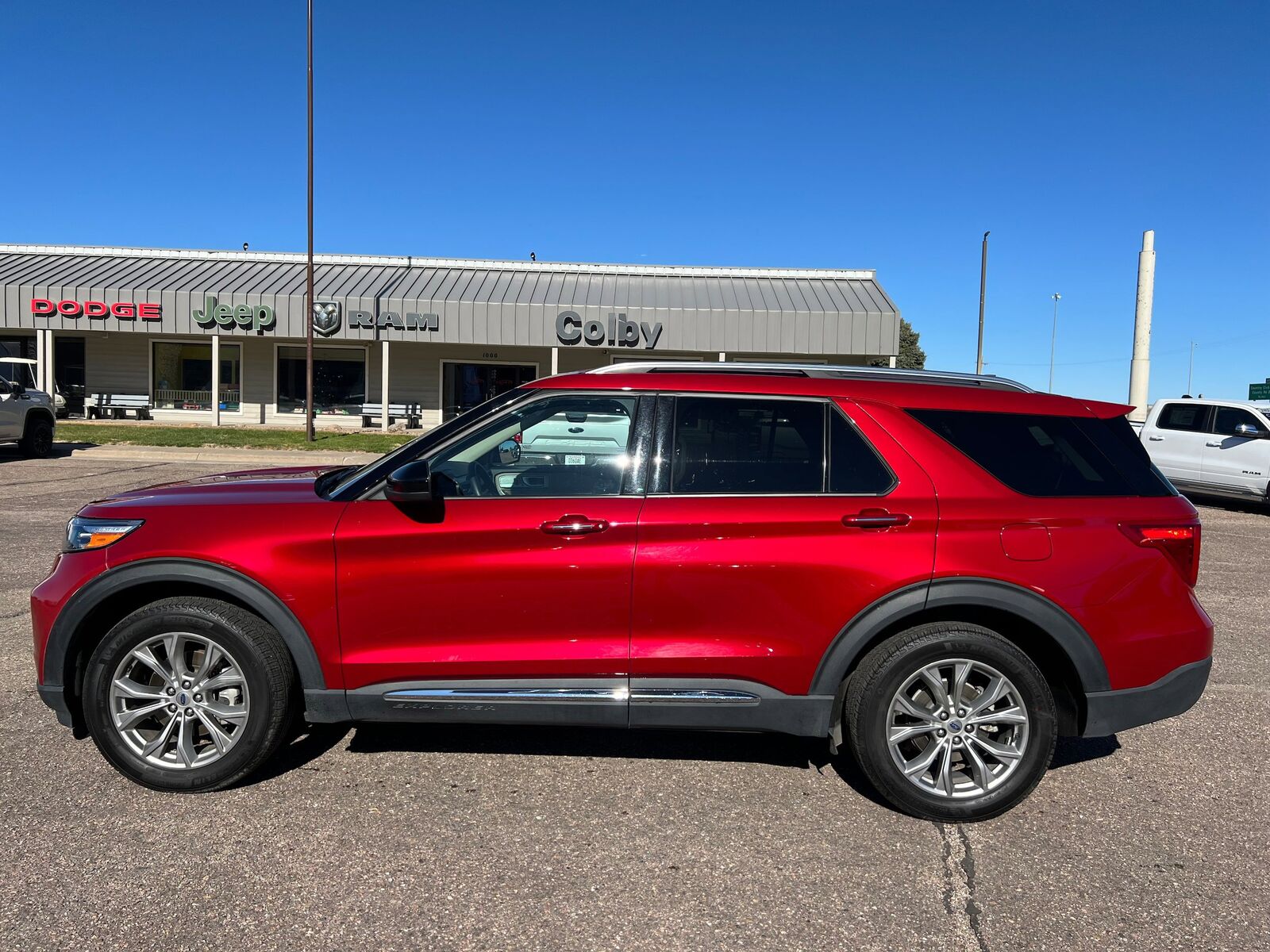2024 FORD Explorer