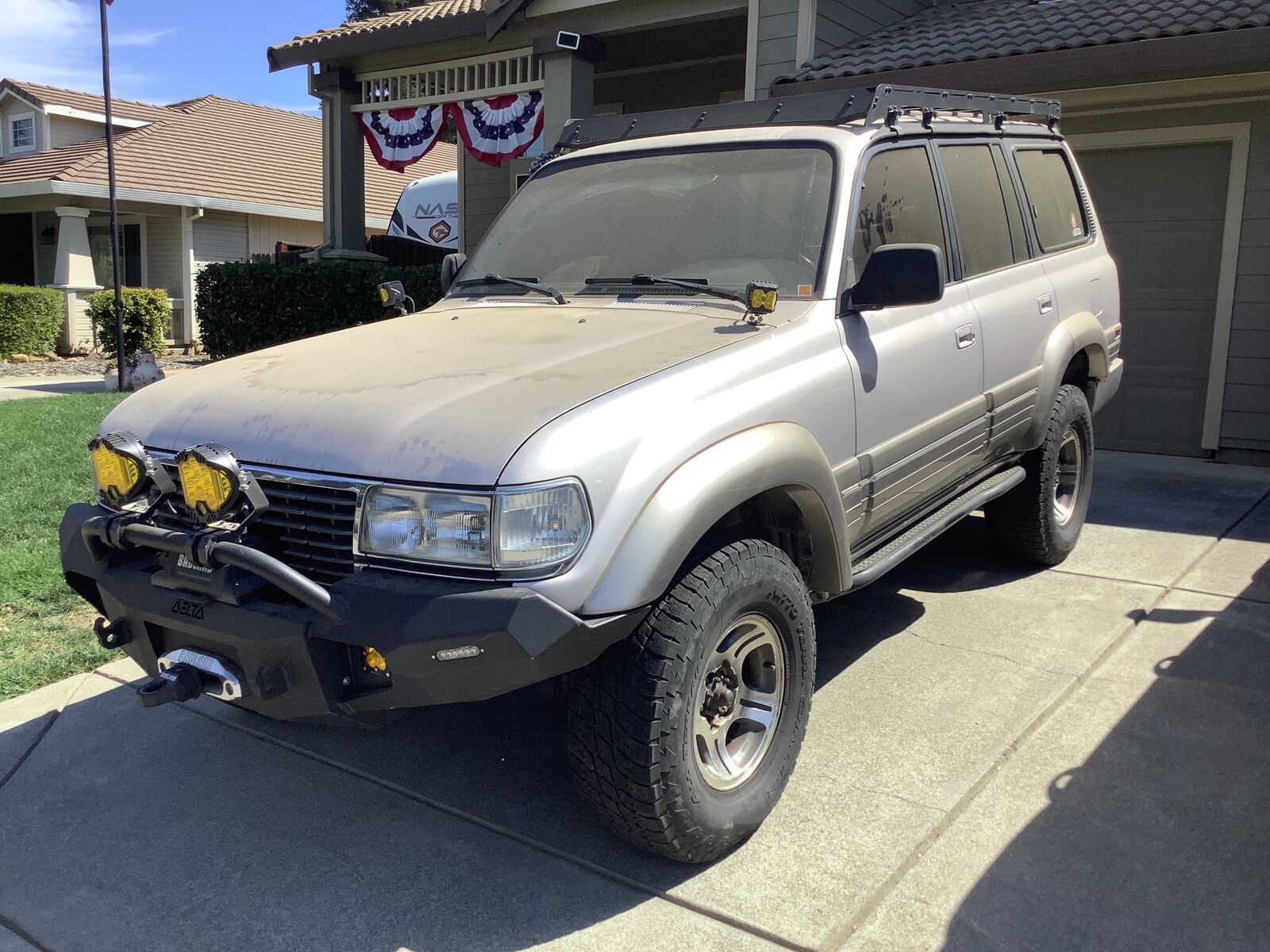 Lexus LX