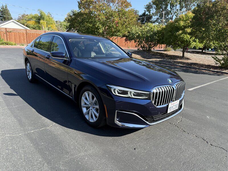 2020 BMW 740i