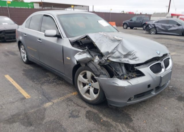BMW 530i