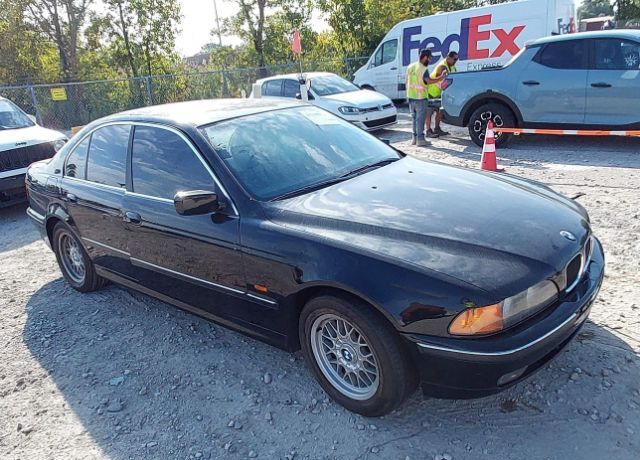 BMW 528i