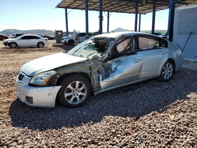 Nissan Maxima