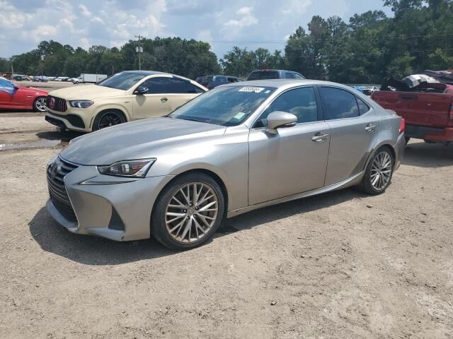 2017 LEXUS IS