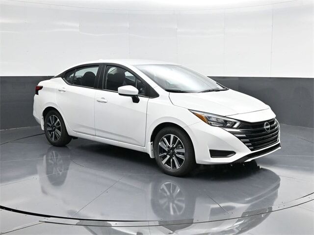 2025 NISSAN Versa
