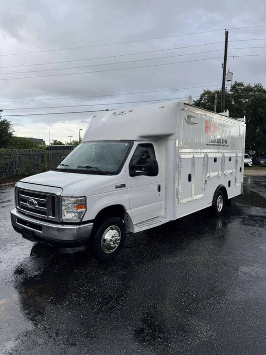 Ford E-450