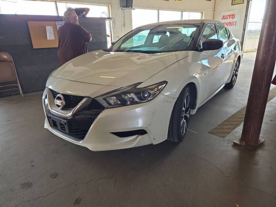 Nissan Maxima