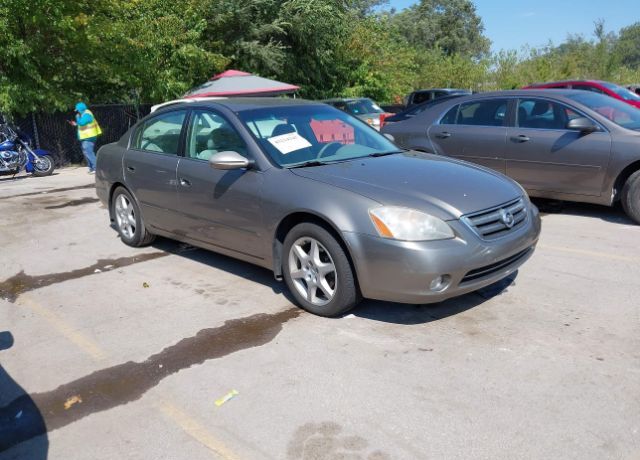 Nissan Altima
