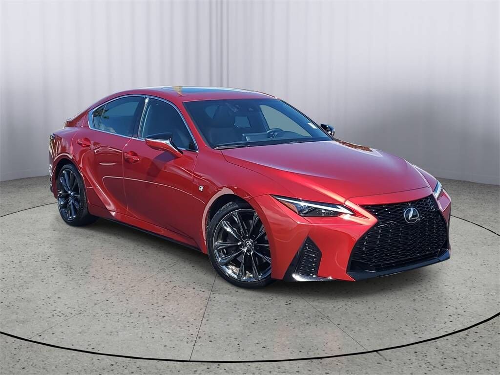 2023 LEXUS IS