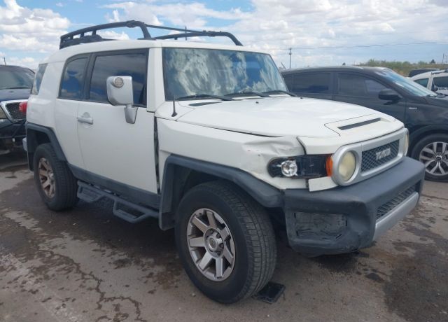 Toyota FJ Cruiser