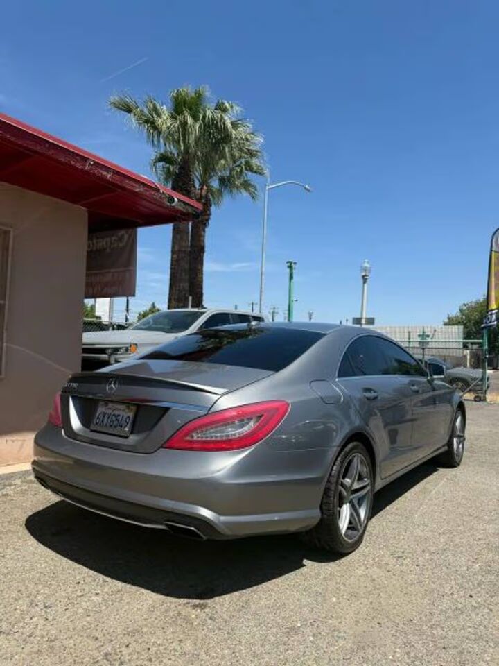 Mercedes-Benz CLS-Class
