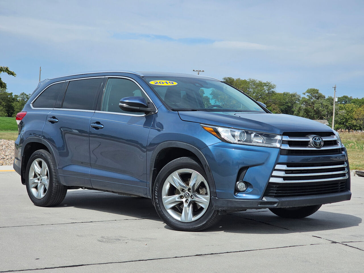 2017 TOYOTA Highlander