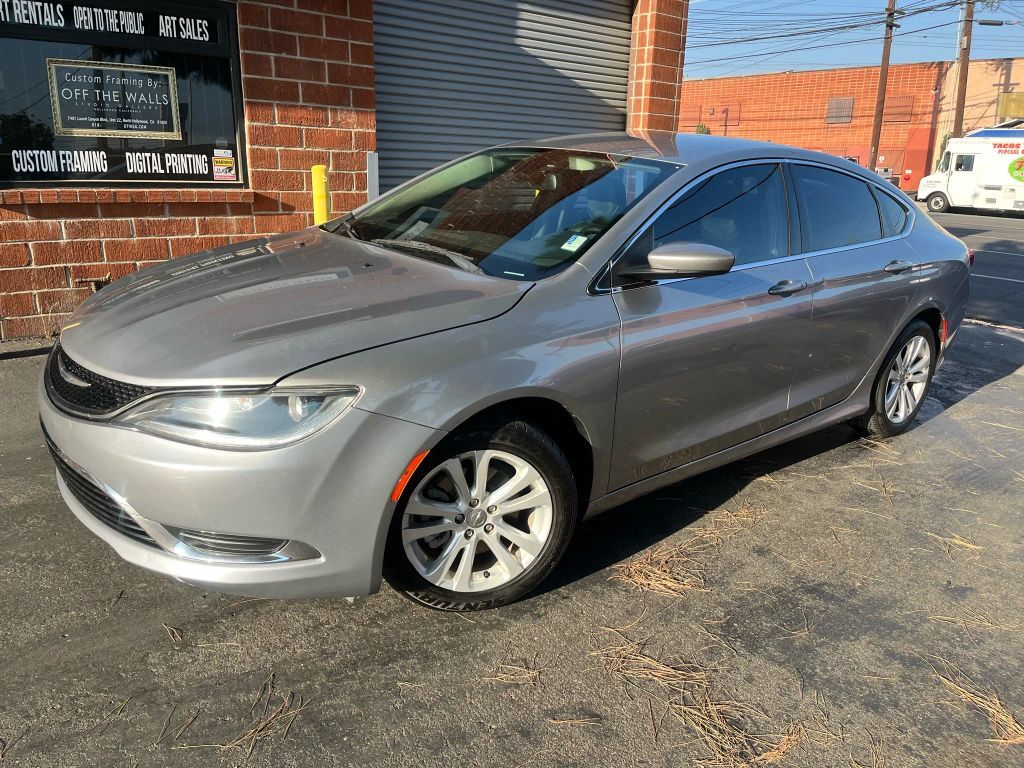 2017 CHRYSLER 200