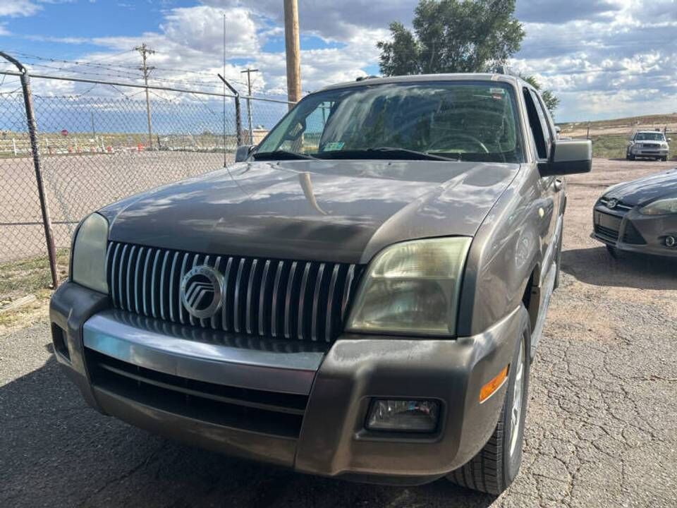 Mercury Mountaineer