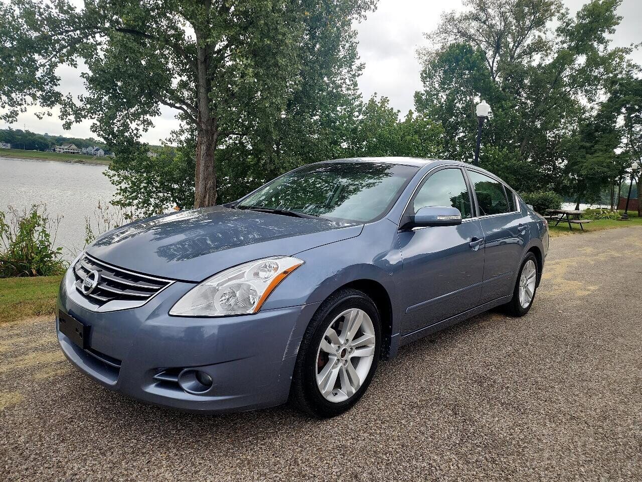 2011 NISSAN Altima