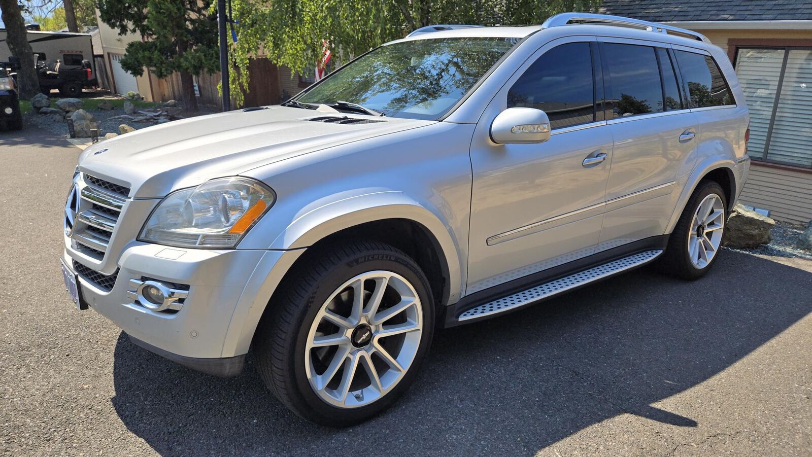 Mercedes-Benz GL-Class
