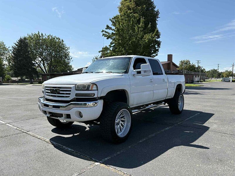 2005 GMC Sierra