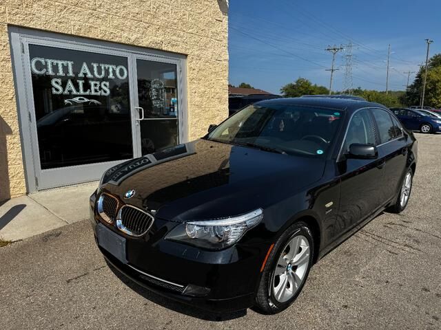 BMW 528i