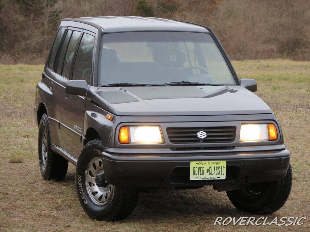 Suzuki Sidekick